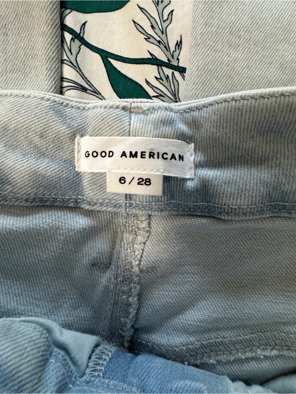 Good American Good Waist Palazzo Jeans Light Denim Size 6 / 28 EUC - Picture 6 of 9